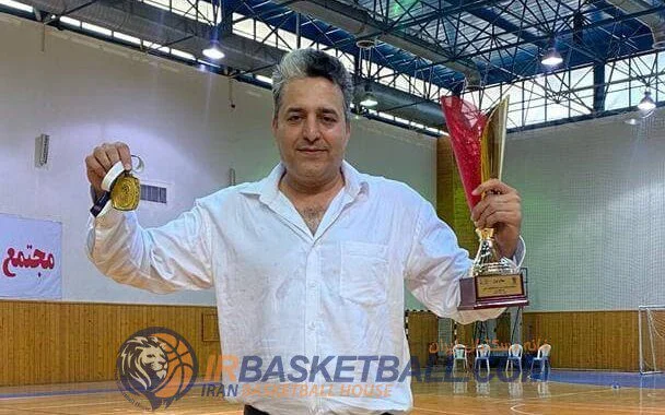 قهرمان ذوب آهن در جشن قهرمانی تیم بسکتبال سپاهان/علی خسروی