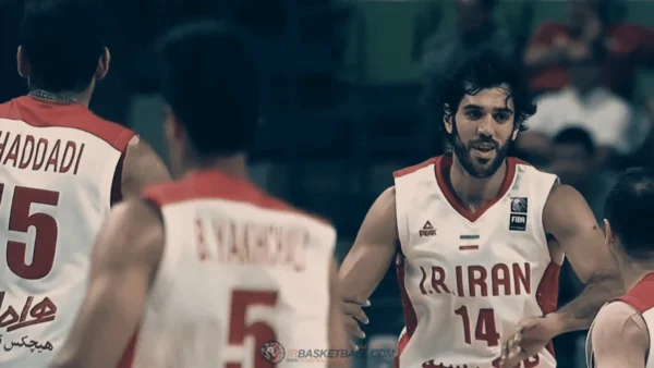 پرچمداری مثل راه رفتن روی ابرهاست/ از تیم 2008 خیلی پختهتریم admin