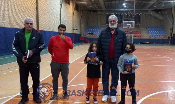 باشگاه افرا سرخ پارسیان