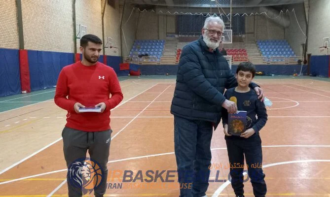 باشگاه افرا سرخ پارسیان