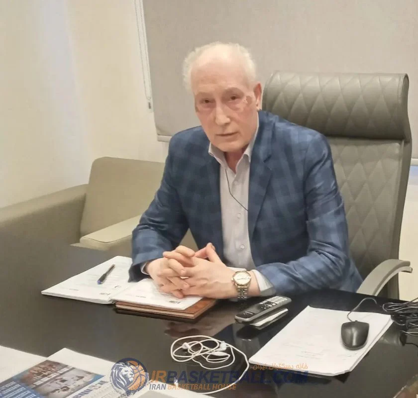 کارشناس بسکتبال : تغییرات مثبتی در فدراسیون ندیدم / نتایج تیم‌ها گویای عملکرد ضعیف است