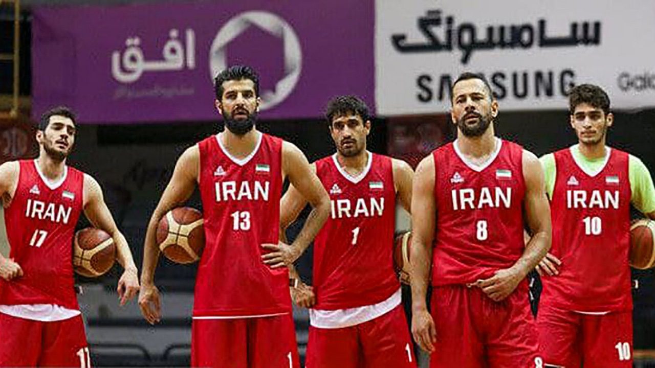 توضیحاتی درباره‌ی برخی ترکیب‌سازی‌ها و وارونه‌نمایی‌های فدراسیون بسکتبال  - ۱ / پوست‌اندازی